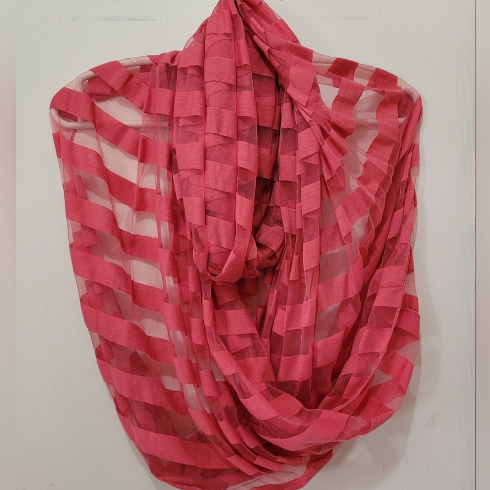 🧣Coral Striped Long Infinity Scarf ♾️